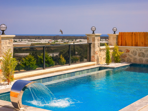  gece  -  Kasım
  | Seydikemer Karadere’de Jakuzili Balayı Villası